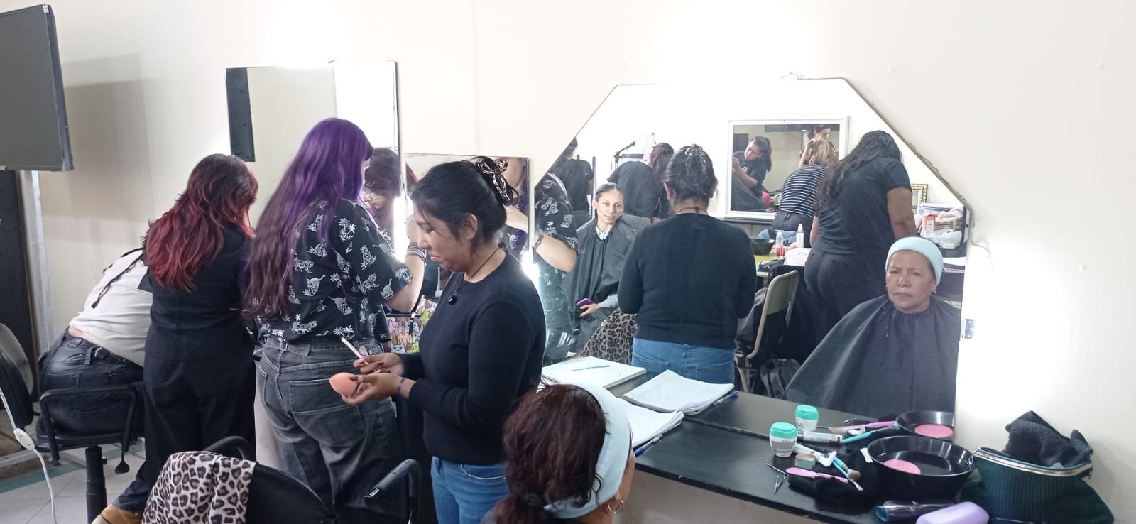 Estudiantes de Maquillaje